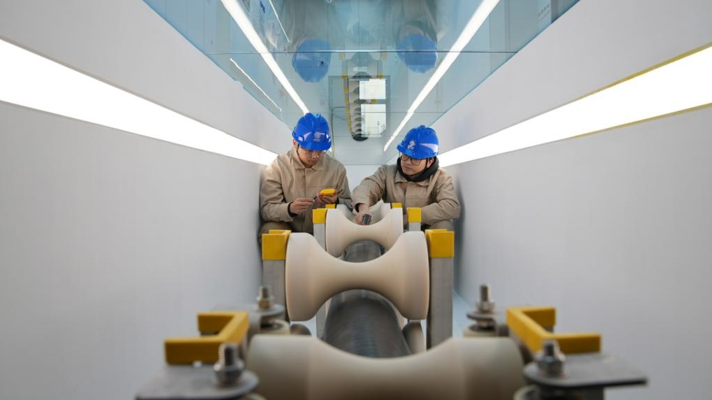 我國首條高溫超導低壓直流電纜并網投運